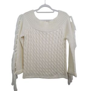 Willow & Clay Cream Cable Knit Off The Shoulder Fringe Top No Size Or Fabric Tag